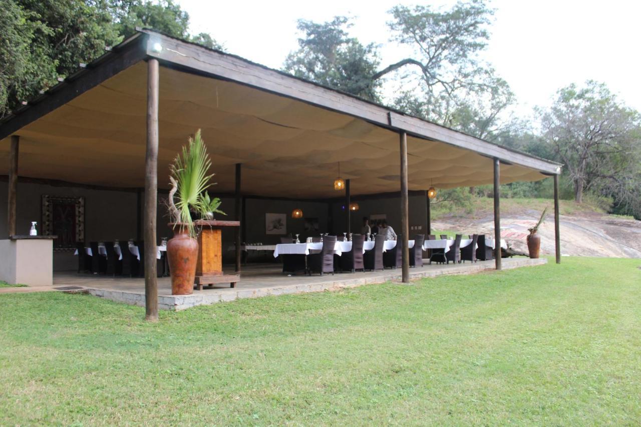 Lions Rock Rapids - Lodge Hazyview Buitenkant foto