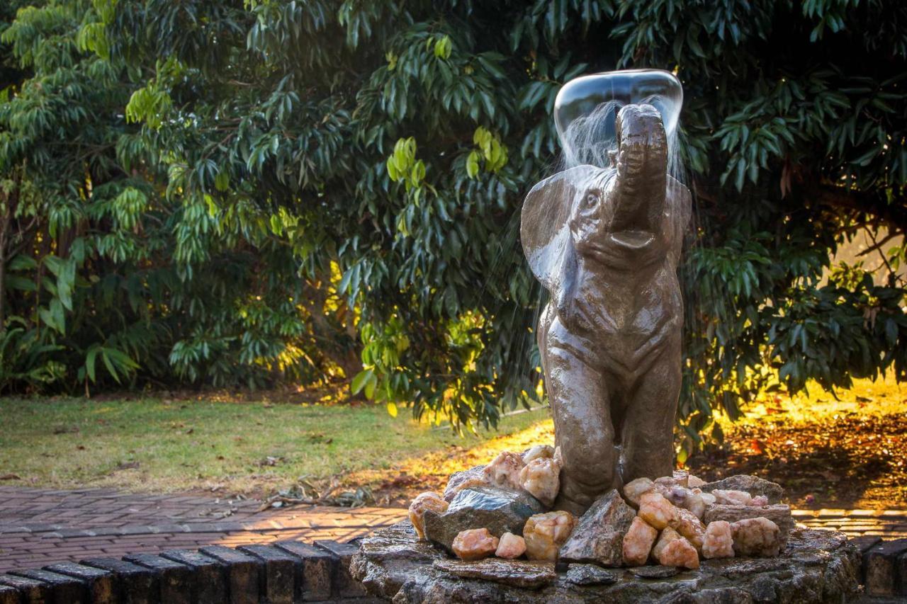 Lions Rock Rapids - Lodge Hazyview Buitenkant foto