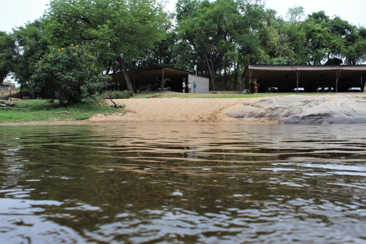 Lions Rock Rapids - Lodge Hazyview Buitenkant foto