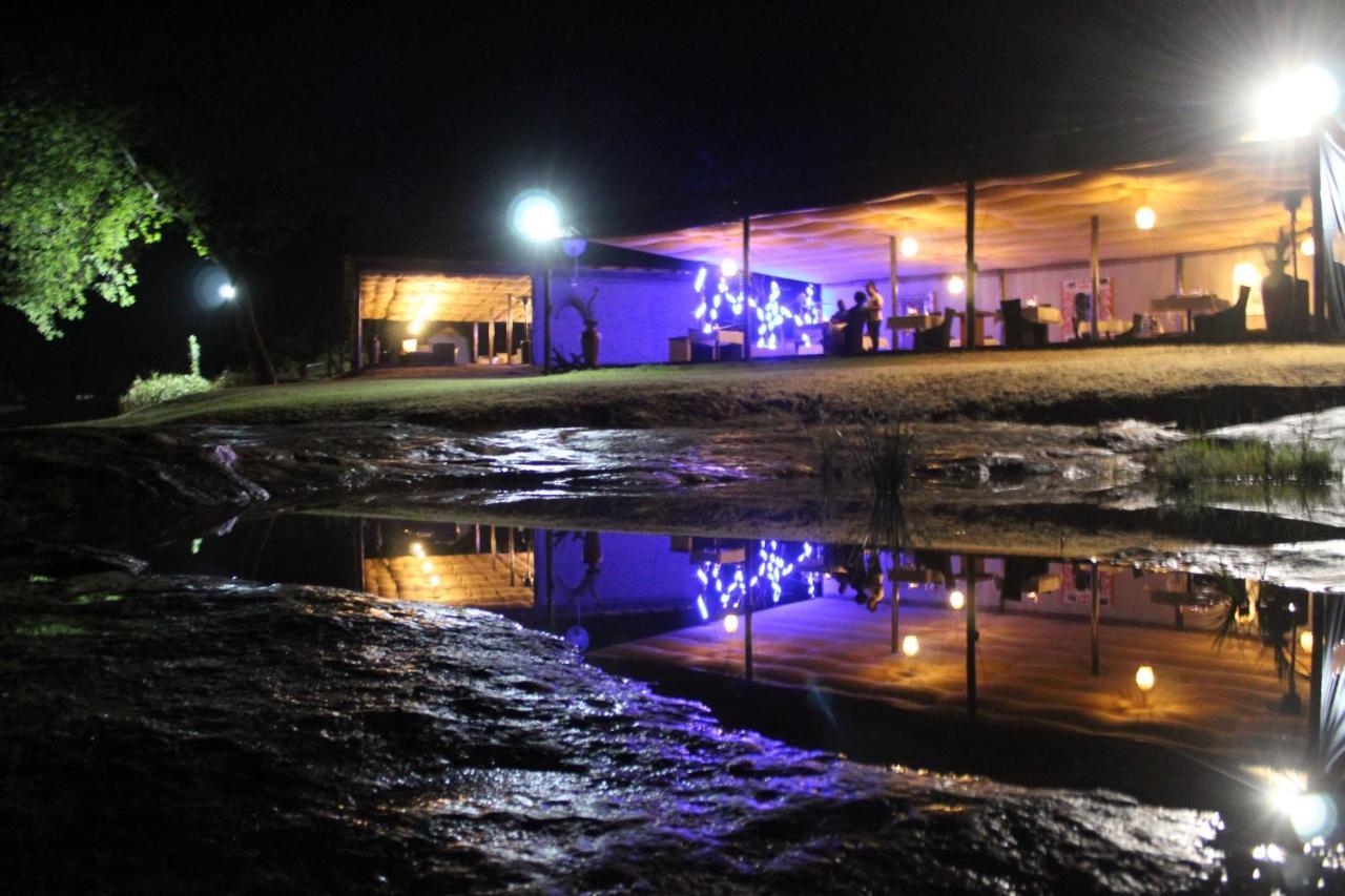 Lions Rock Rapids - Lodge Hazyview Buitenkant foto