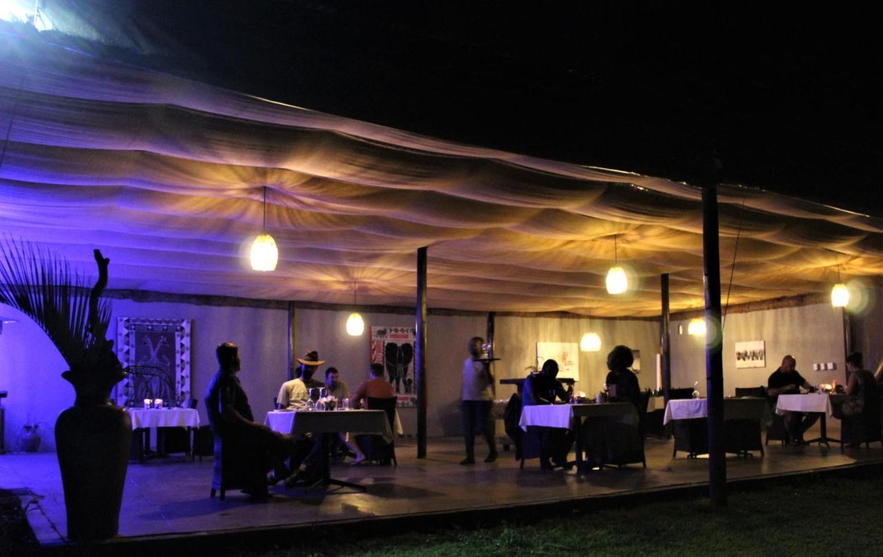 Lions Rock Rapids - Lodge Hazyview Buitenkant foto